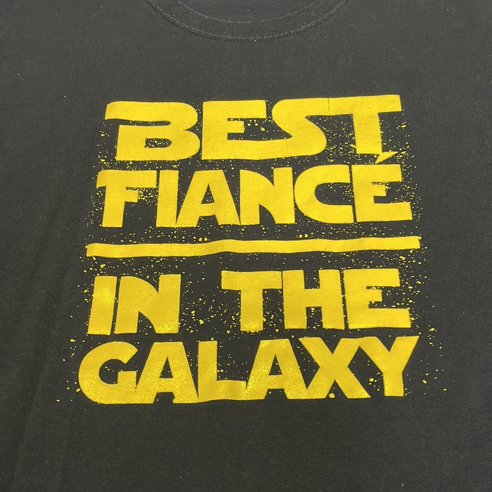 StarWars “BEST FIANCÉ IN THE GALAXY TEE” Size L